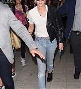 Arriving_at_Nice_Airport_during_the_71st_annual_Cannes_Film_Festival_in_Nice2C_France_-_May_7_28129.jpg
